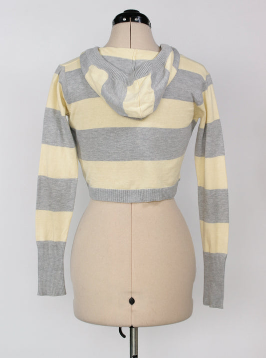 Cardigan corto con capucha y amarra frontal | Talla S