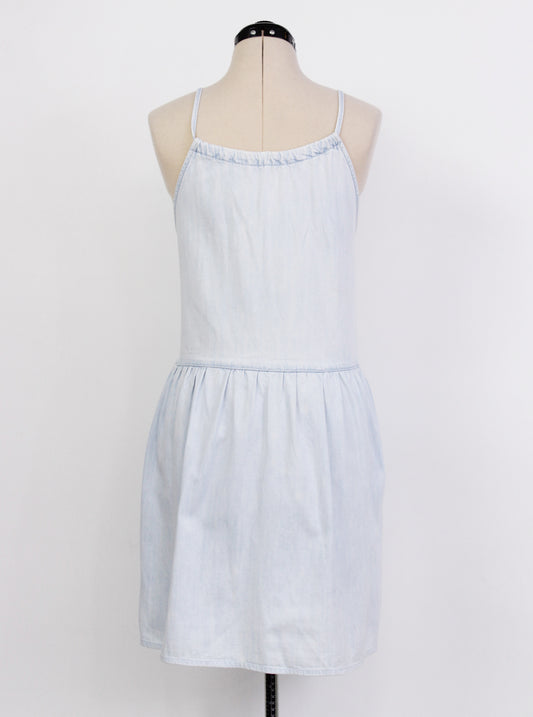 Vestido denim claro halter corte evasé | Talla L