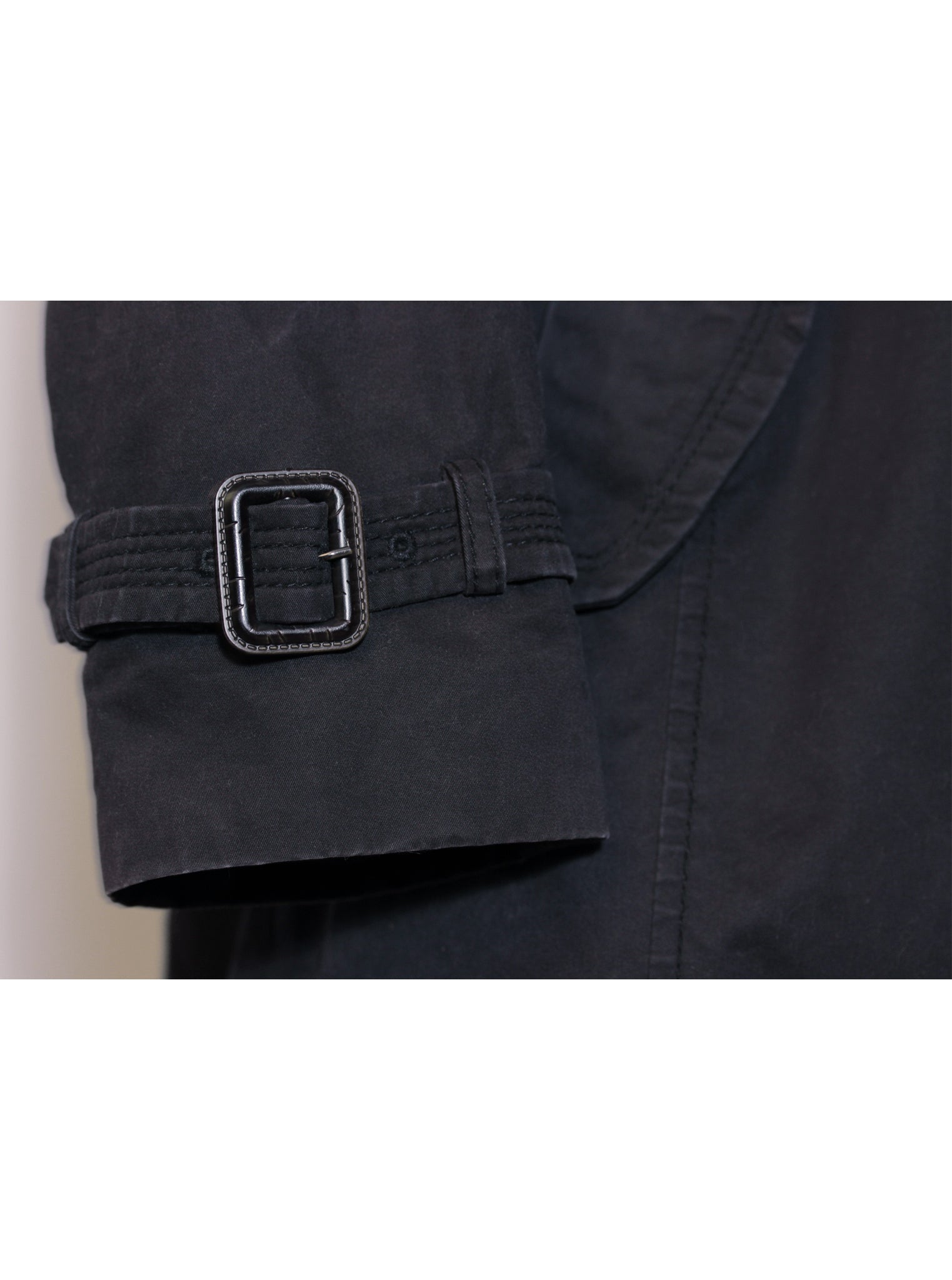 Trench coat negro con cinturón y forro desmontable | Talla S