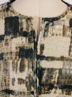 Chaqueta textura tipo reptil tonos tierra corte corto | Talla L