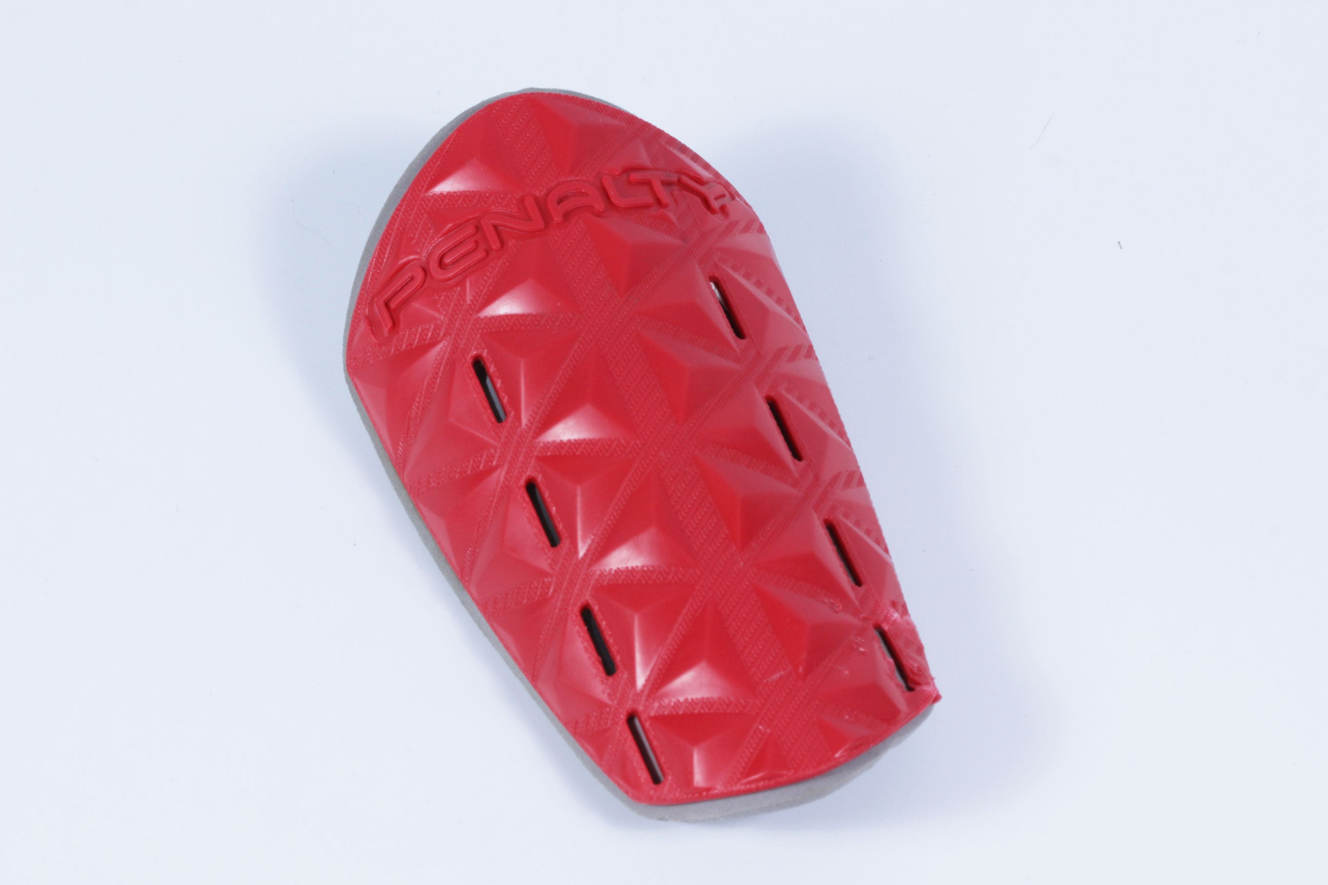 Canilleras deportivas Penalty color rojo
