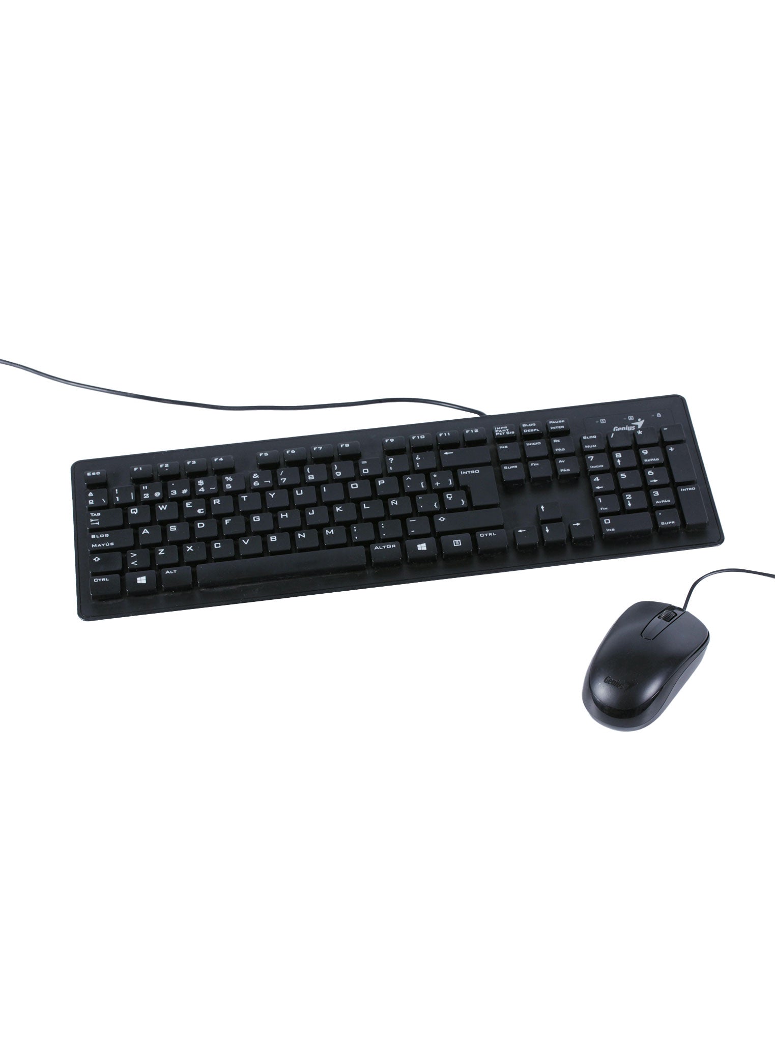 Teclado y mouse Genius con conexión USB