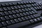 Teclado y mouse Genius con conexión USB