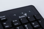 Teclado y mouse Genius con conexión USB