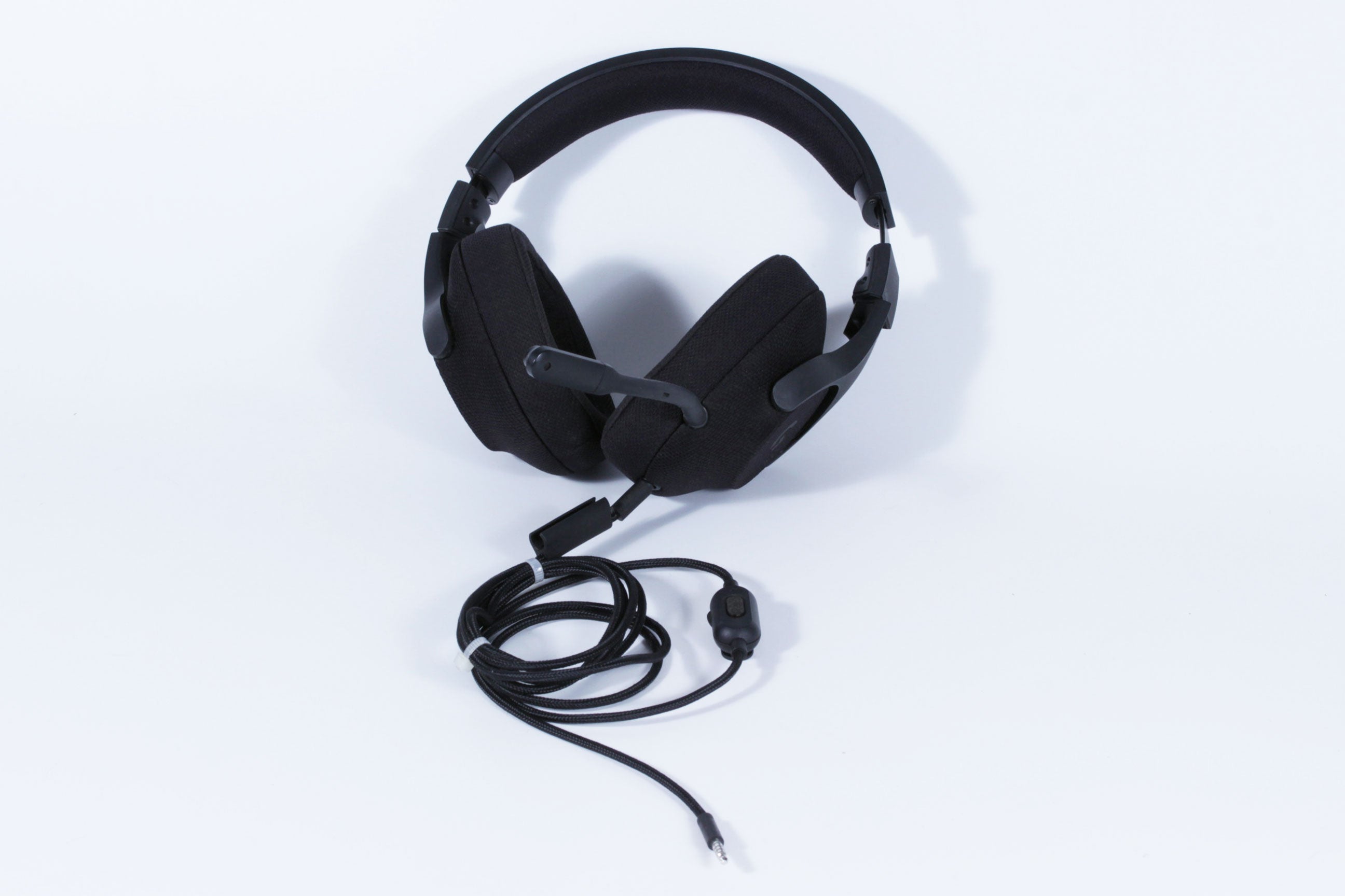 Audífonos gamer Logitech G433 con micrófono desmontable
