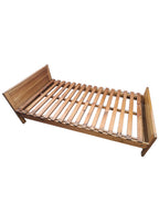 Cama plaza y media de madera con colchón