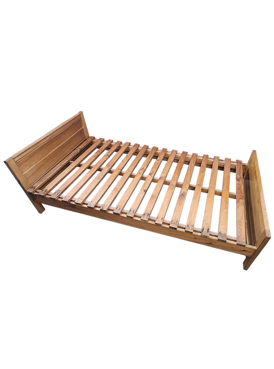 Cama plaza y media de madera con colchón