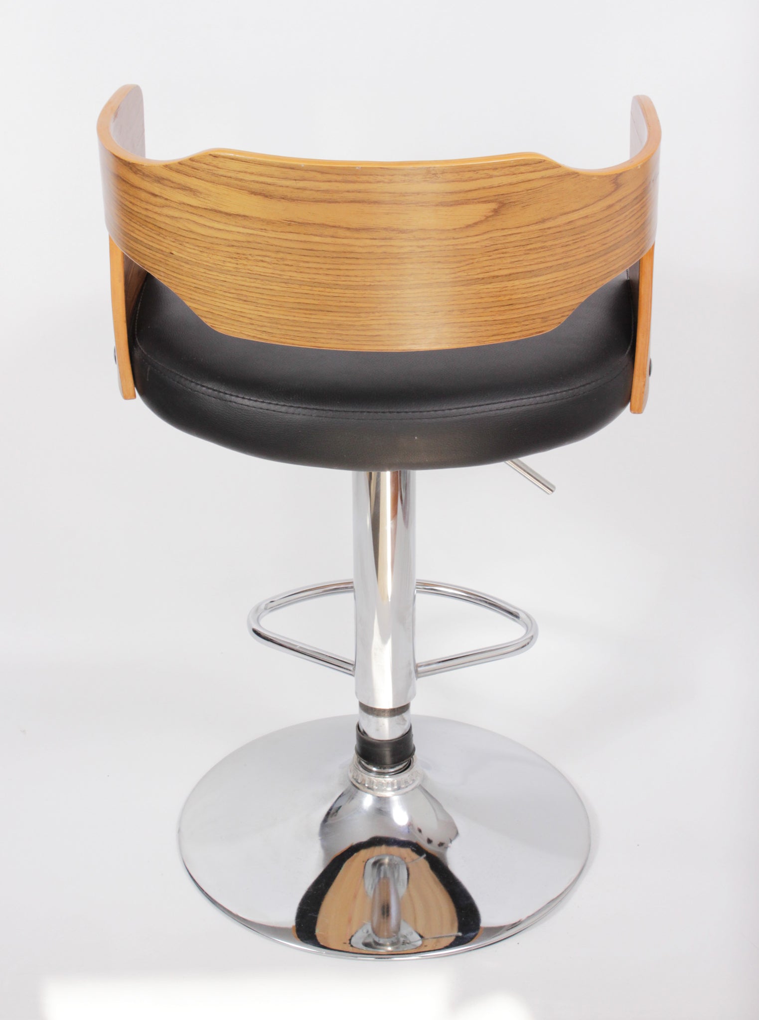 Piso de bar regulable con asiento tapizado