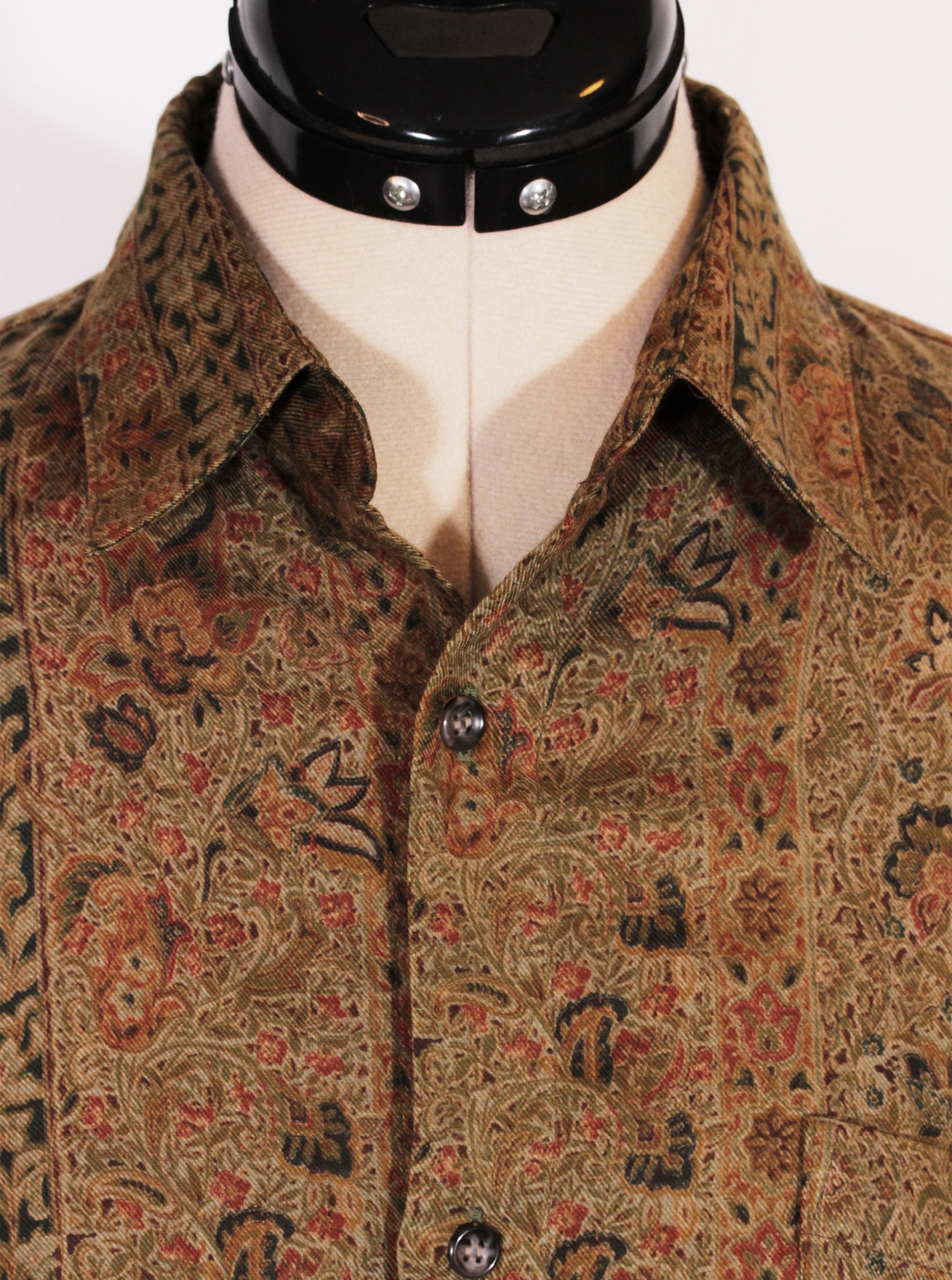 Camisa liviana estampada | Talla M