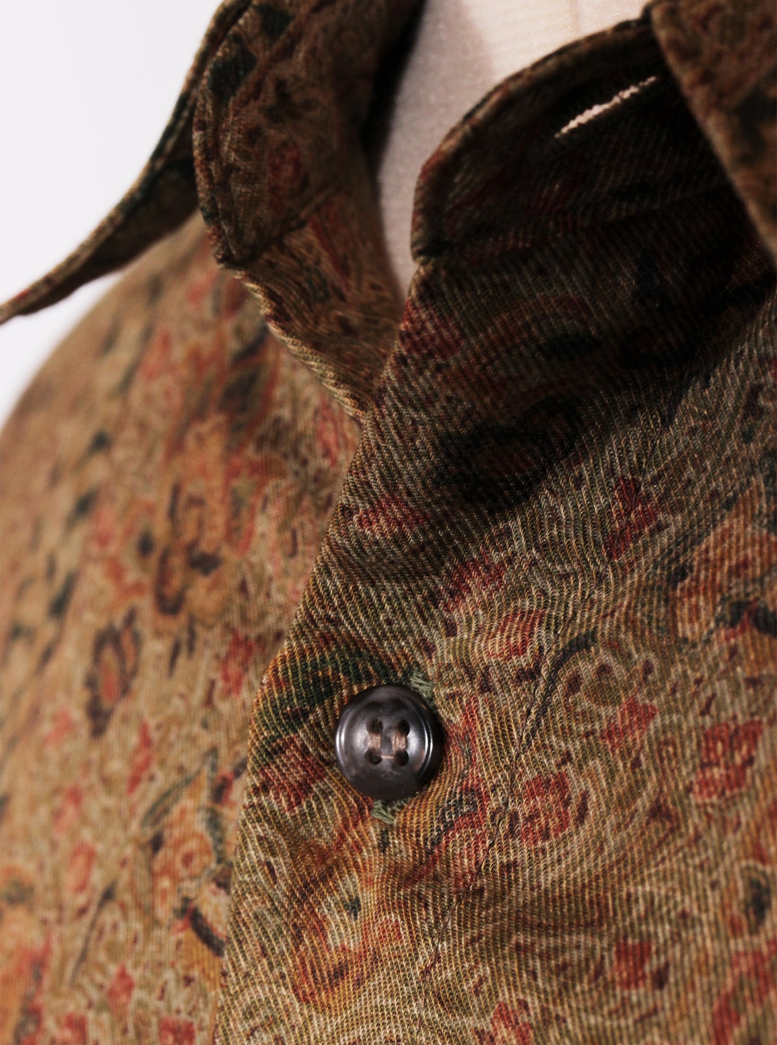 Camisa liviana estampada | Talla M