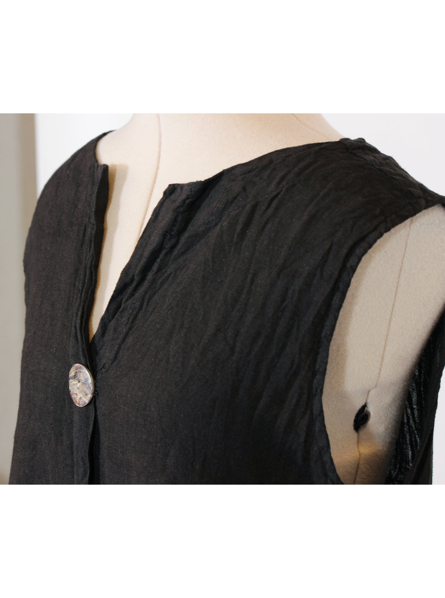Blusa sin mangas con botón | Talla L
