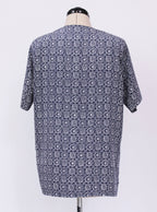 Blusa estampado geométrico botones | Talla L