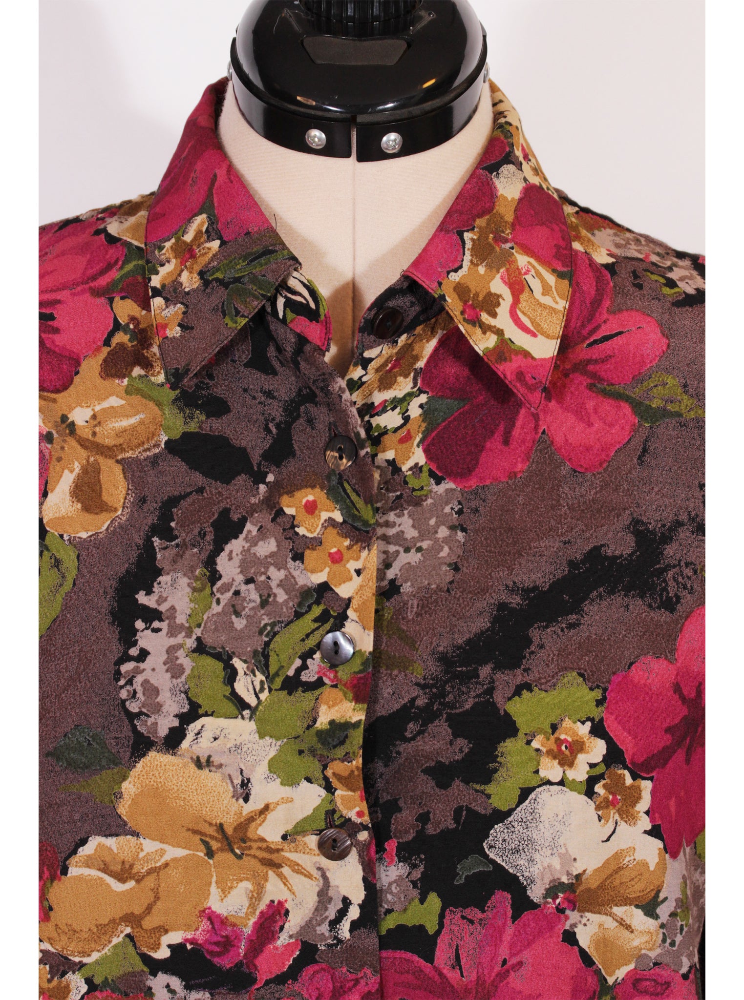 Blusa estampada con botones manga larga | Talla S aprox.