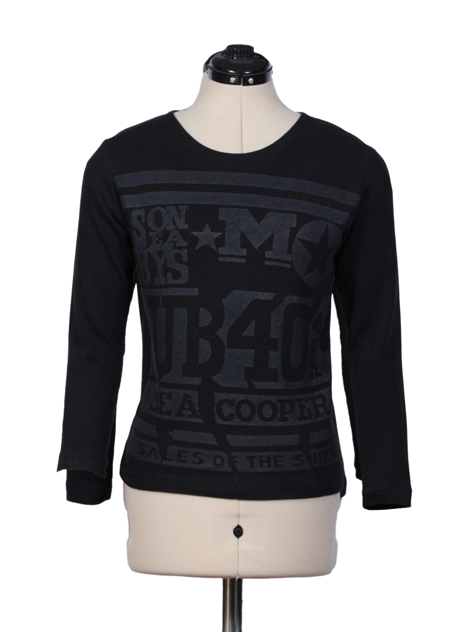 Polera manga larga estampada negra | S