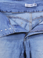 Jeans skinny tiro alto tres botones azul claro | Talla 46
