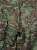 Pantalón cargo camuflado bolsillos múltiples ajuste tobillo | Talla S