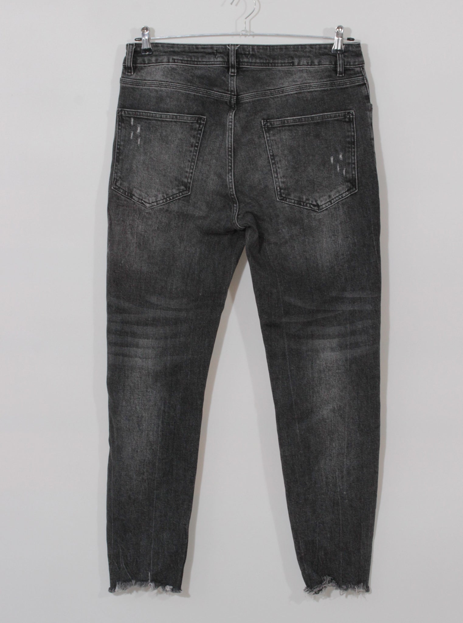 Jeans negro desgastado skinny tiro medio | Talla 44