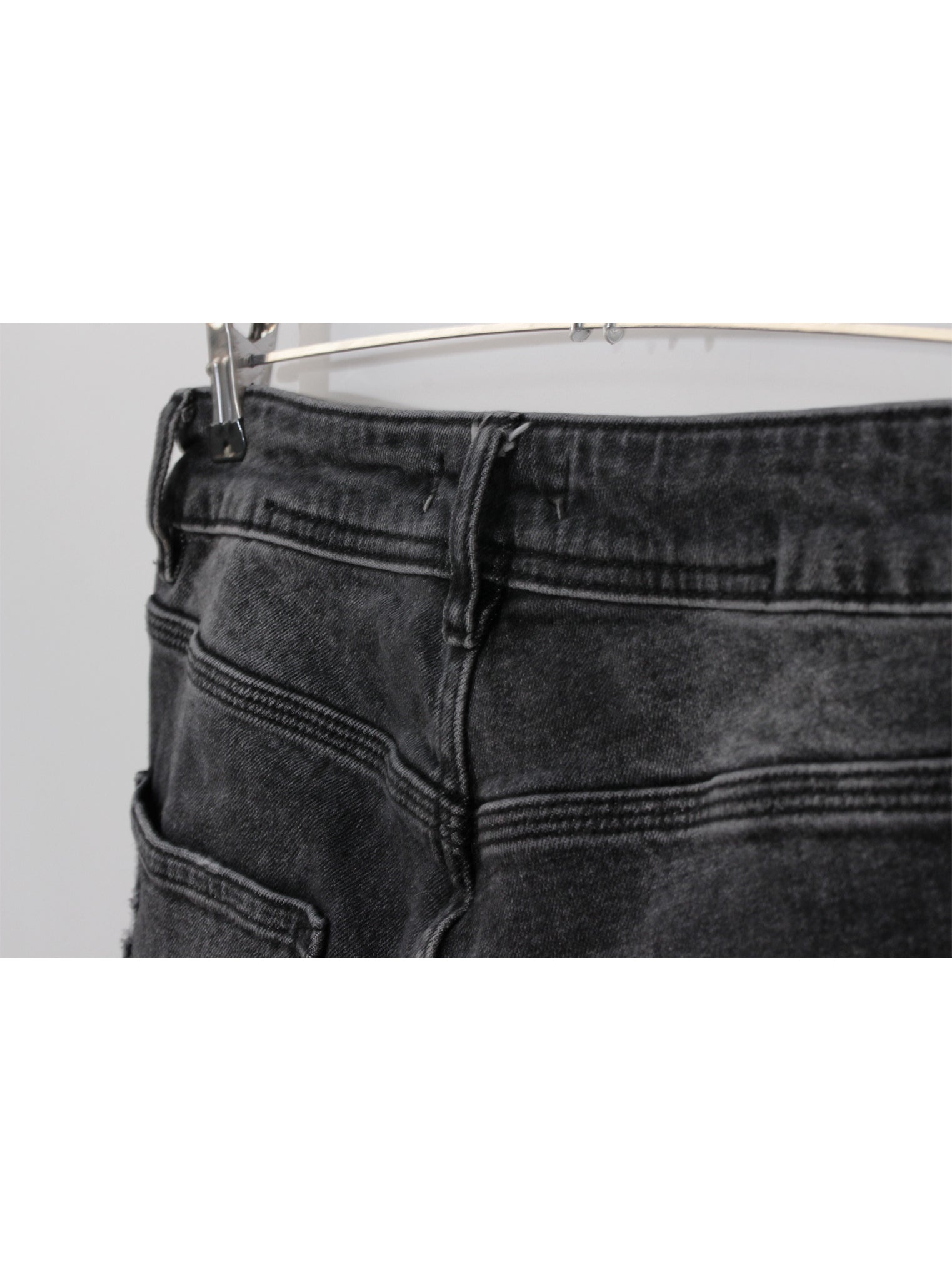 Jeans negro desgastado skinny tiro medio | Talla 44