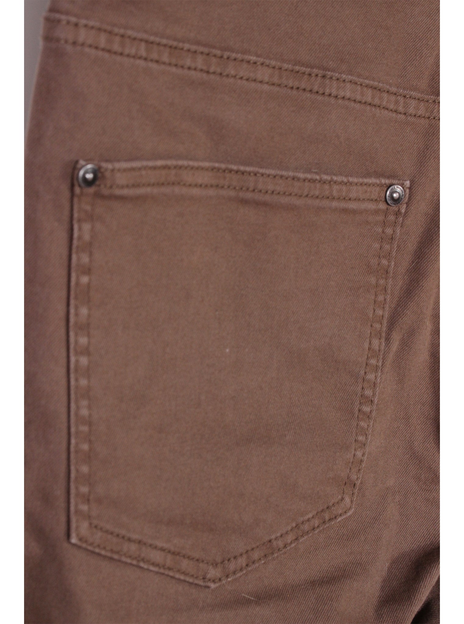 Jeans café slim fit tiro medio básico | Talla 44