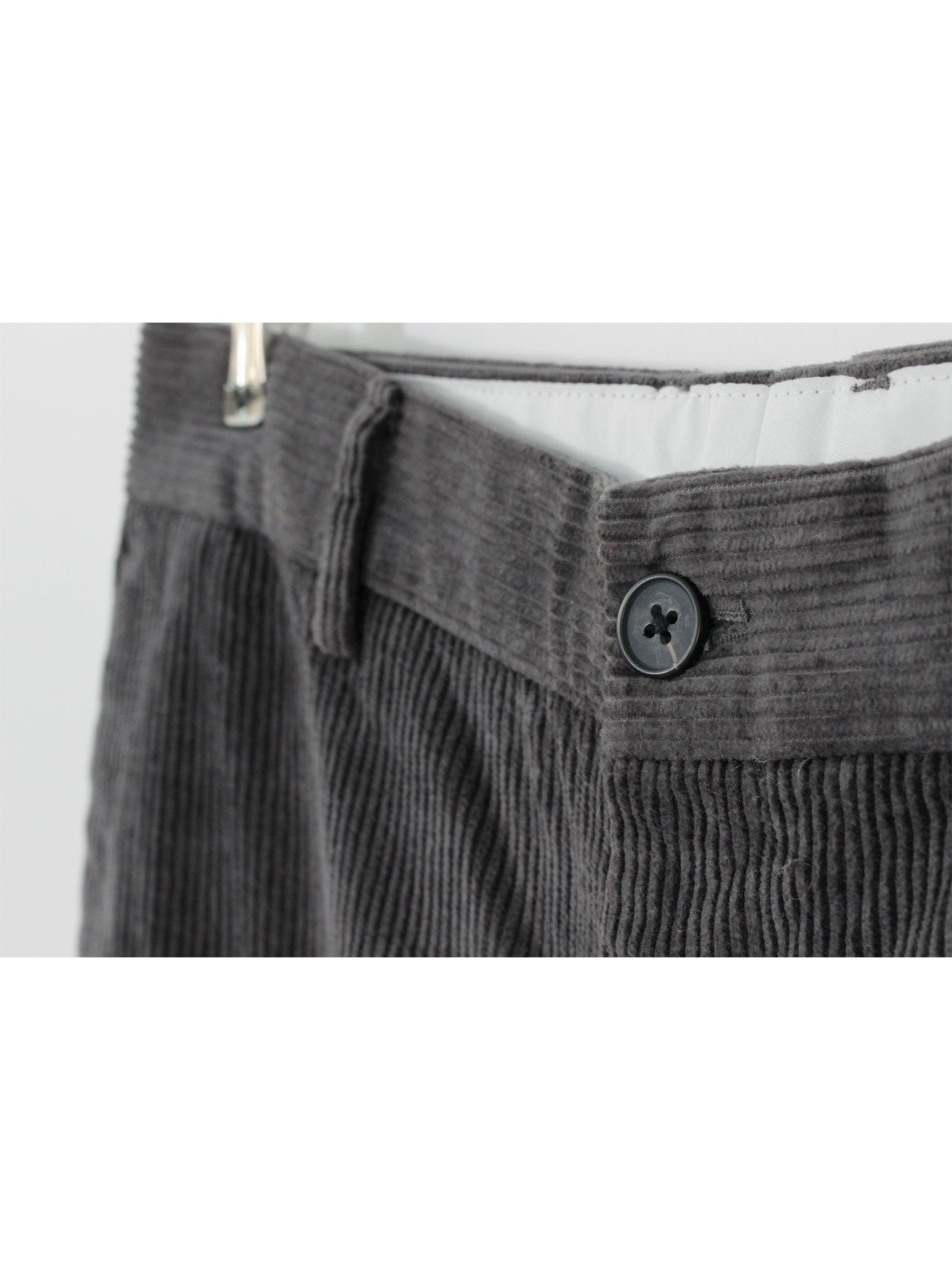 Pantalón cotelé recto textura gruesa clásico | Talla 46