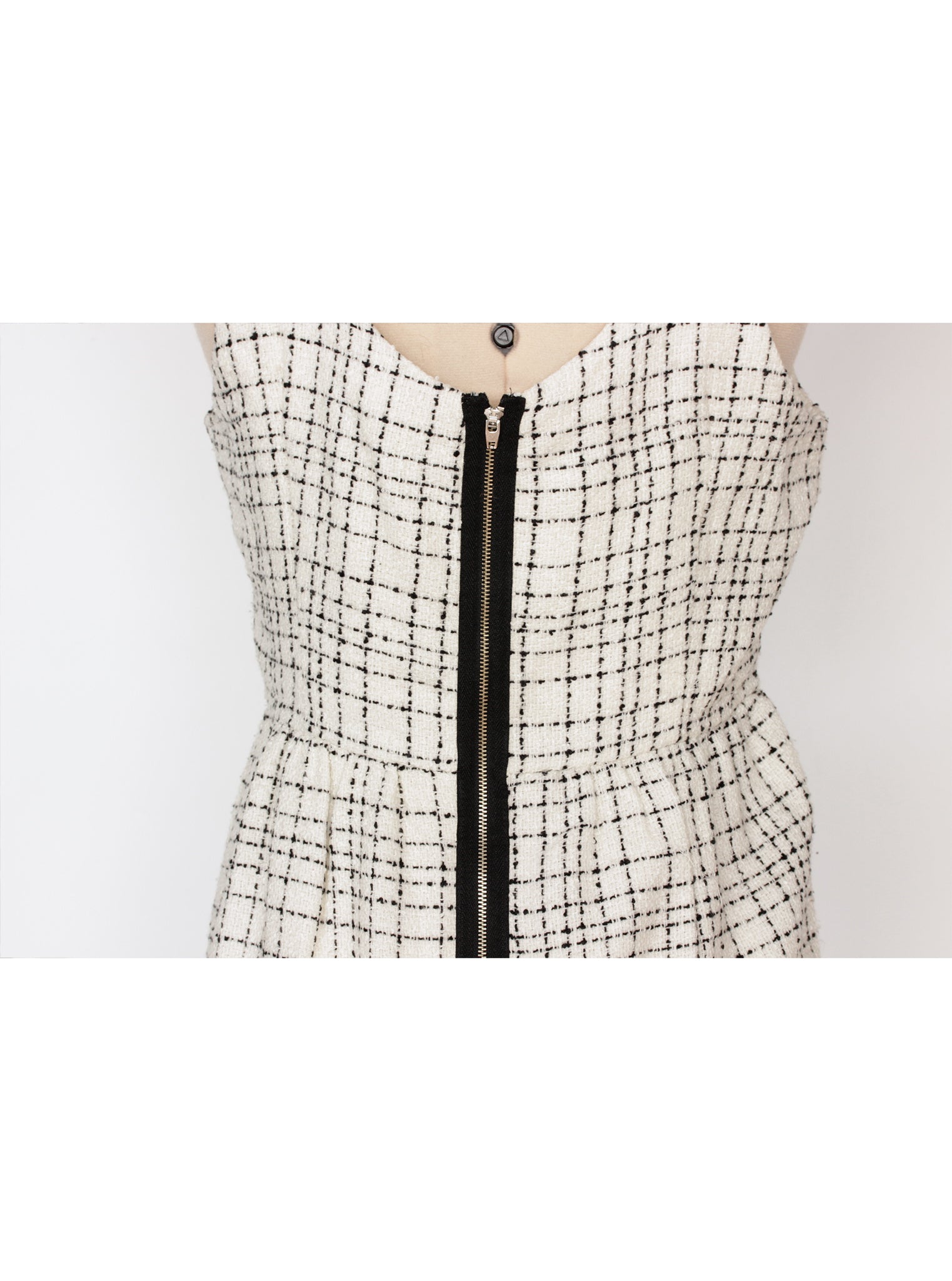 Vestido Corto Cuadro Texturado | Talla L