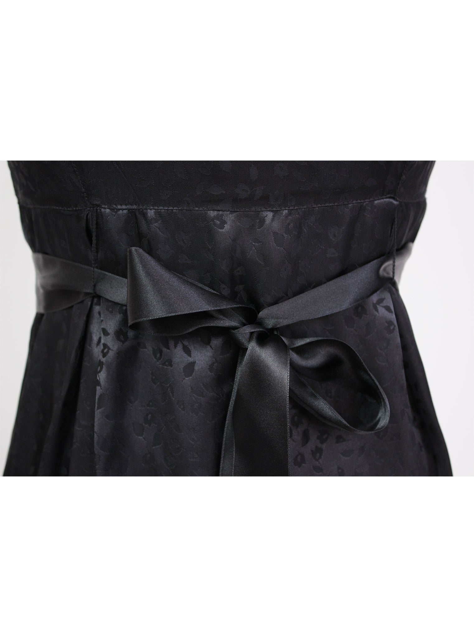 Vestido ajustado de manga corta con lazo en la cintura | Talla M