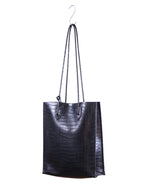 Bolso tote estructurado con textura tipo reptil