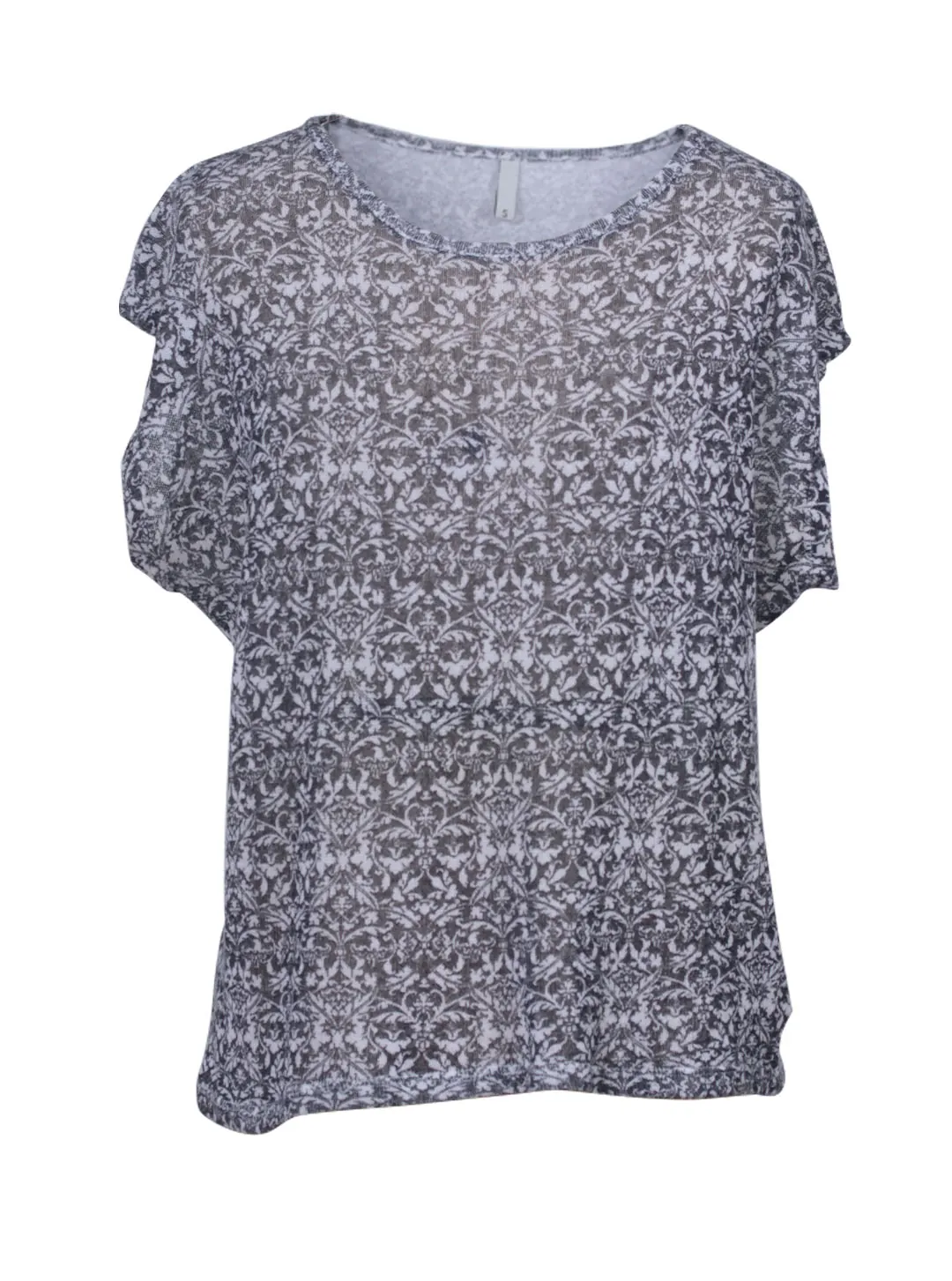 Polera estampada suelta manga corta diseño ornamental lanilla