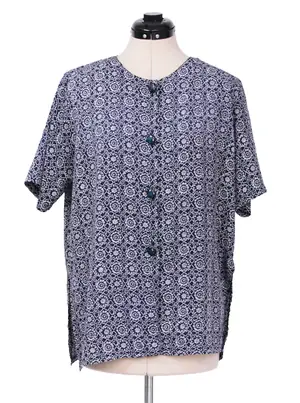 Blusa estampado geométrico botones