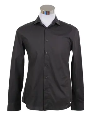 Camisa negra