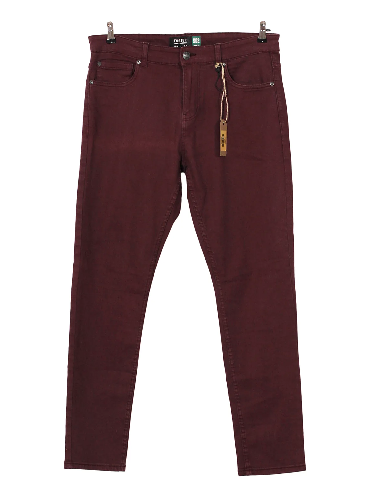 Jeans burdeo slim fit tiro medio clásico