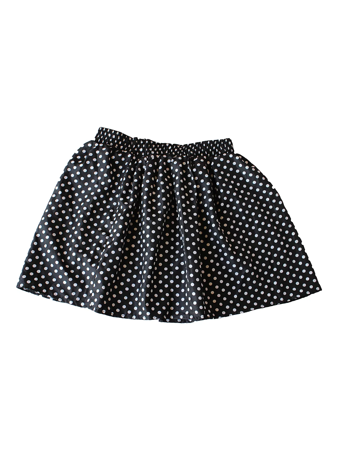 Falda a puntos blanco y negro